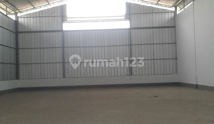 Warehouse in East Cikararang Area 2100 Suitable for Business Business-Space Warehouse in East Cikararang Area 2100 Suitable for Business Business-Space
