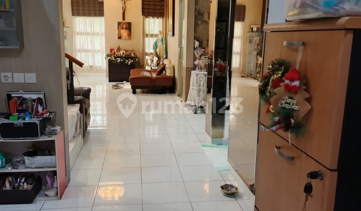 Termurah Rumah Bagus Hoek Topaz di Phg Gading Serpong