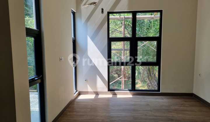 Rumah Baru Siap Huni Di Perumahan Mewah Candigolf 2