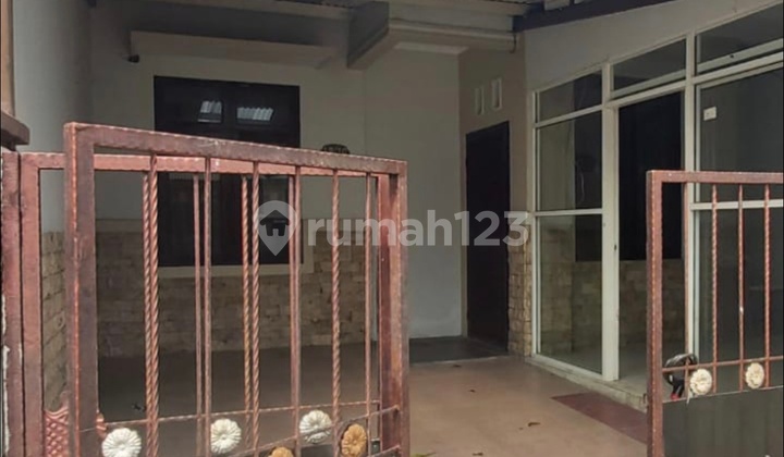 Rumah Siap Pakai di Perumahan Plamongan Indah 1