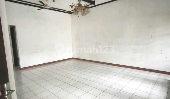 Rumah Luas di Manyaran Area Hunian Nyaman 2