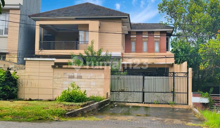 Rumah Luas di Perumahan Puri Anjasmoro Dekat Bandara 1