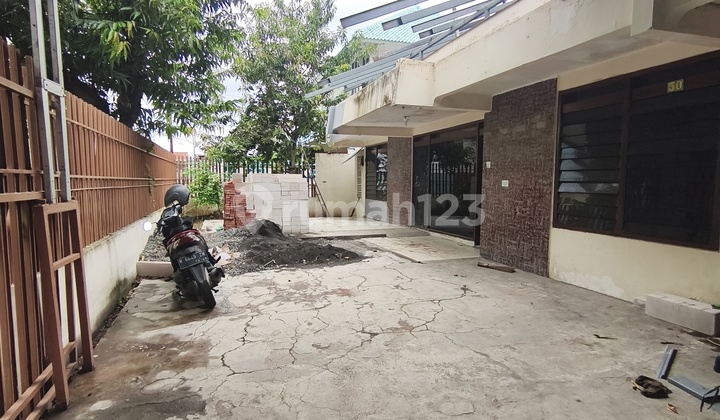 Rumah Siap Pakai di Jalan Badak 2