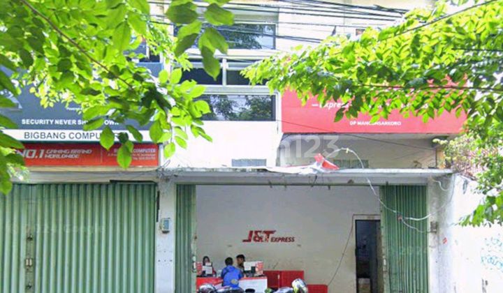 Ready-to-Use 2-Story Shophouse in Ki Mangun Sarkoro, Central Semarang