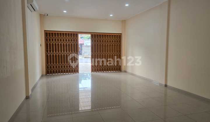 Good 2-Story Shophouse Ready for Use in Busy Jatingaleh Area 2