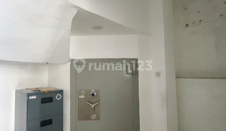 Ruko 3 Lantai di Pinggir Jalan Raya Prof Hamka Ngaliyan 2