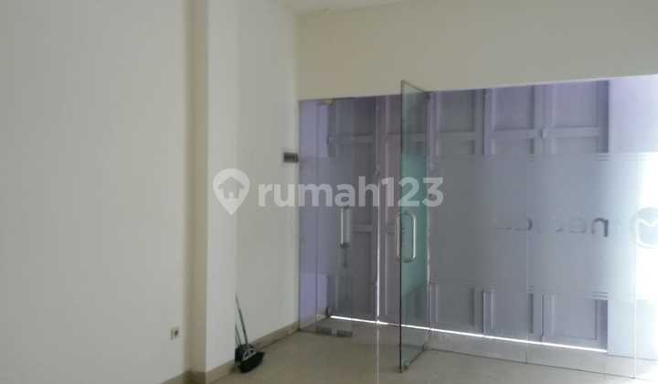 Dijual Ruko Dekat Kampus Maranatha Jl Surya Sumantri, Bandung 3