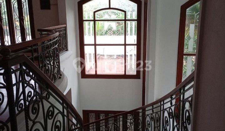 For Rent Luxury Nuance House in Menteng, Central Jakarta 2