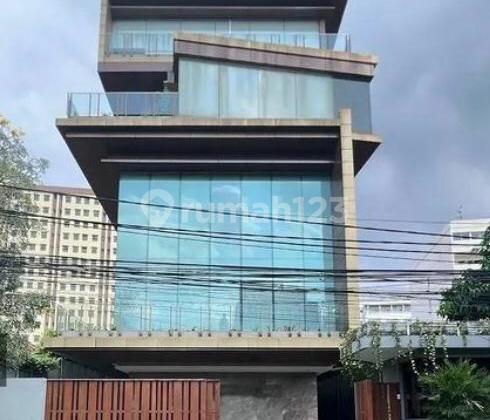 Dijual Cepat Gedung Perkantoran Bagus 6 Lantai di Menteng Dijual Cepat Gedung Perkantoran Bagus 6 Lantai di Menteng