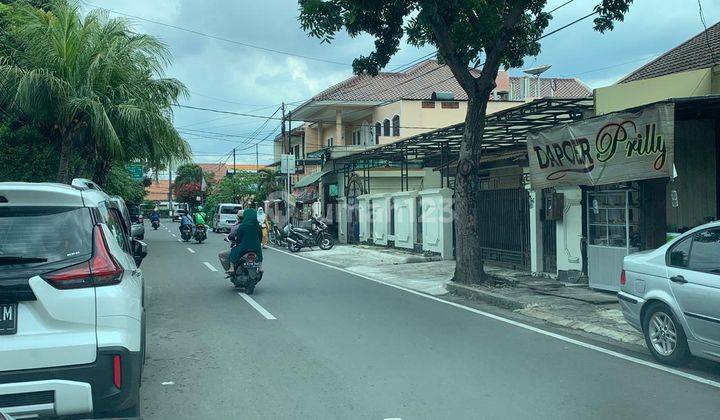 Dijual Rumah Lokasi Strategis Pinggir Jalan di Cempaka Putih 2