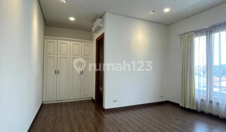 Disewakan Rumah Bebas Banjir di Kemang Jakarta Selatan  2