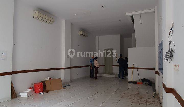 Jual Ruko Siap Pakai Lokasi Strategis Di Cikini Menteng 1