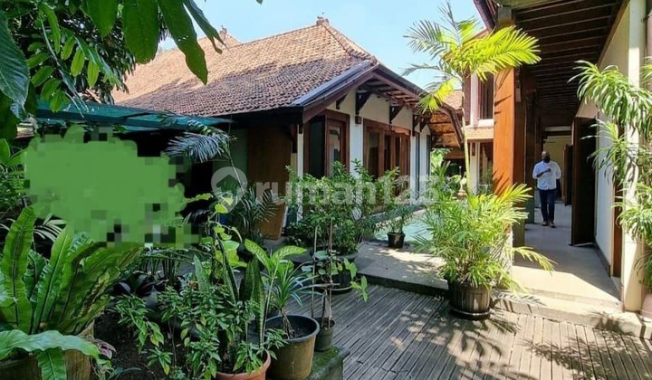 Jual Rumah Lingkungan Prime Dan Asri di Area Menteng Jakarta 