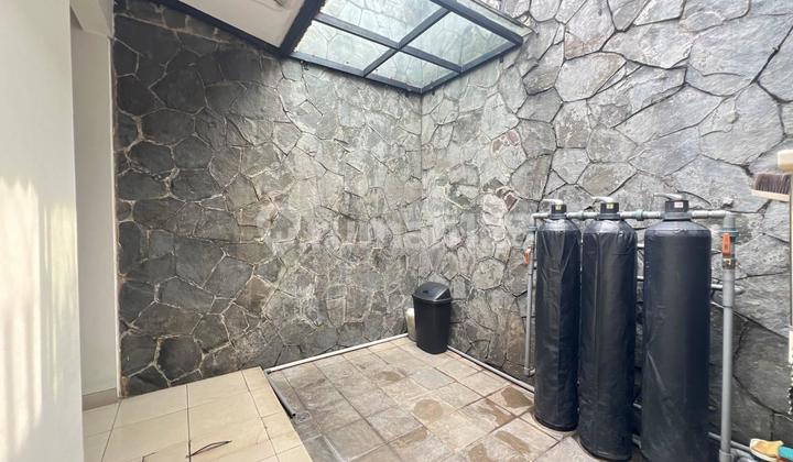 Disewakan Rumah Bagus Siap Huni di Area Bergengsi 2