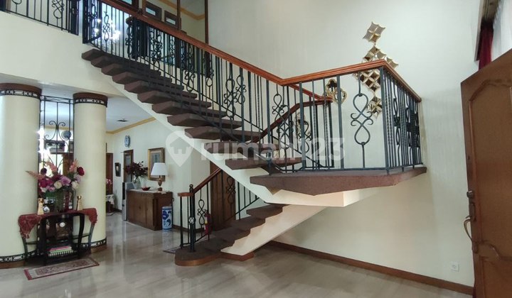 Alamat Bergengsi Menteng, Siap Naik Kelas? 2