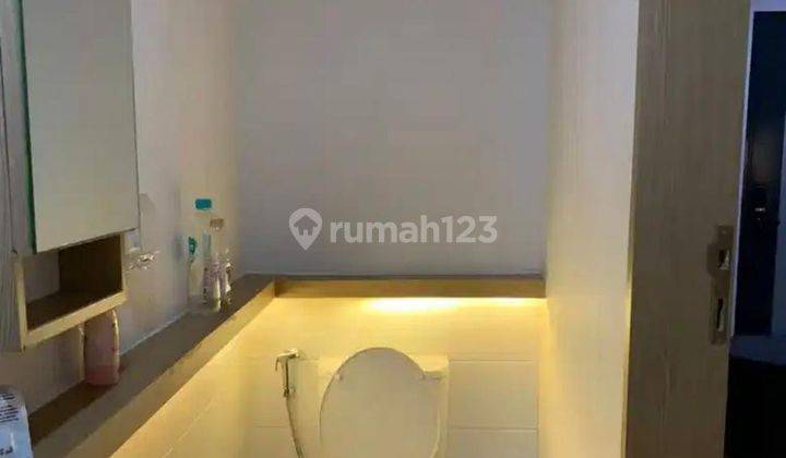 Rumah 2 Lantai Bagus Furnished di Cluster Invensihauz Tabebuya, Tangerang 2