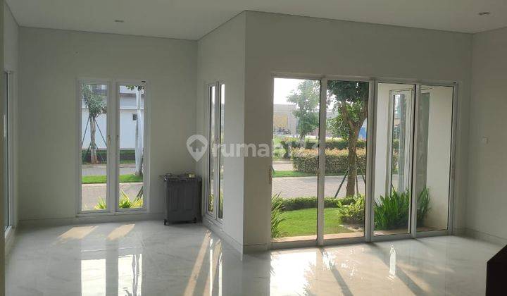 Rumah 2 Lantai Baru Furnished di Cluster Pasadena ,Gading Serpong Tangerang 2