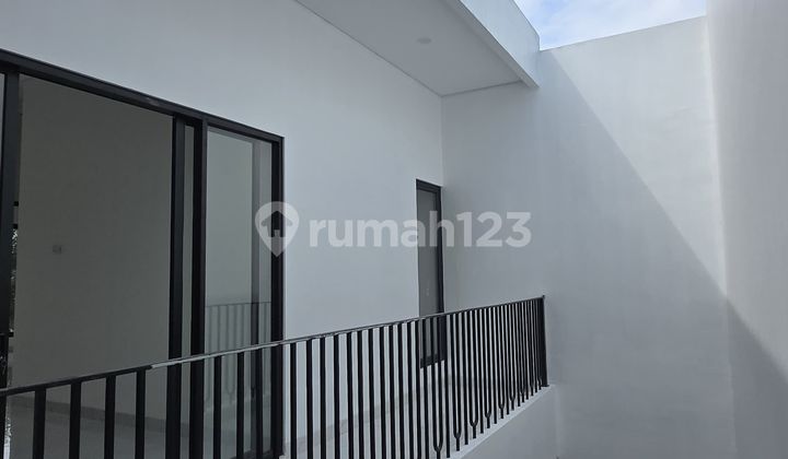 Rumah Brand New Bonus Kitchen Set & Kompor Bsd Kencana Loka 2