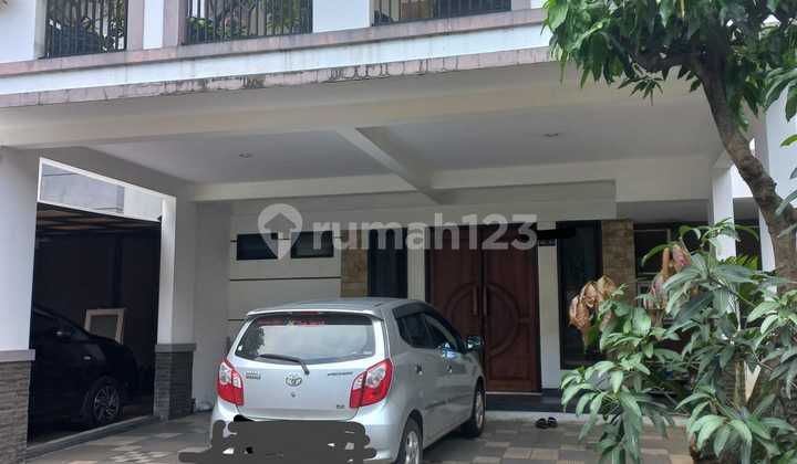 Dijual Rumah Full Renov 2 Lantai Cluster Sevilla BSD City Tangerang 1