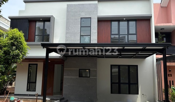 Dijual Rumah Hoek Badan Brand New 2 Lantai di BSD Foresta Tangerang