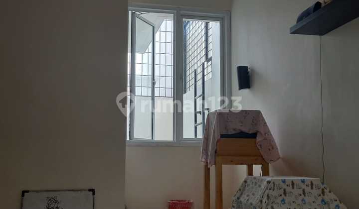 Dijual Rumah Full Renov 2 Lantai Cluster Sevilla BSD City Tangerang 2