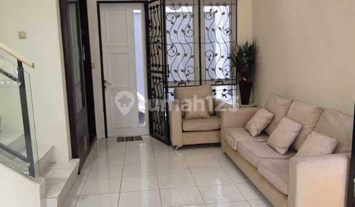 Disewakan Rumah Semi Furnish Gading Serpong Cluster Fluorite Disewakan Rumah Semi Furnish Gading Serpong Cluster Fluorite