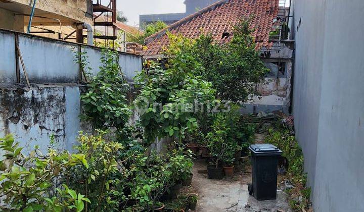 Sebidang Tanah di Kartini 8 Seberang Kantor Pajak