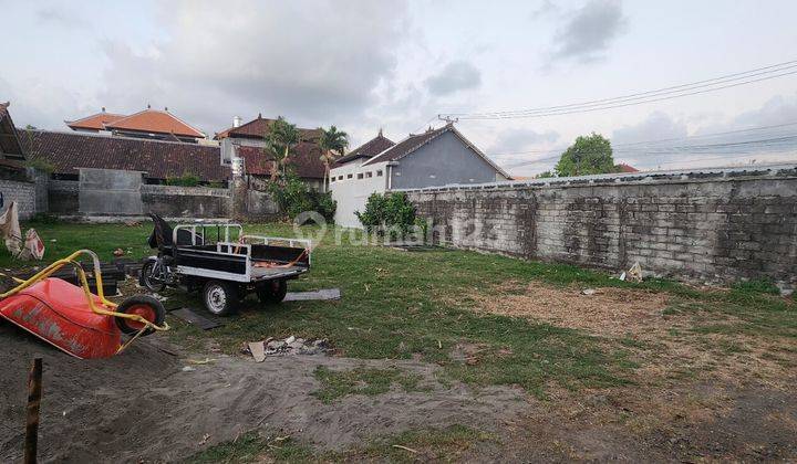 Perfect Land For Lease In Kuta Utara Badung , Great Neighborhood, Easy Access To The Main Road. 1