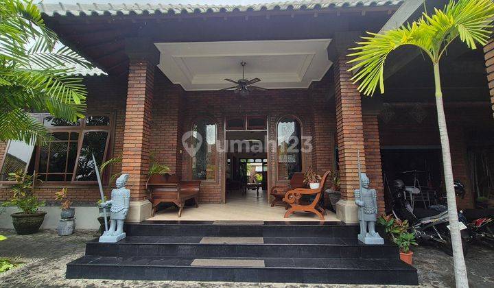 Villa With Garden For Sale Near Airport At Tuban, Kuta. 2