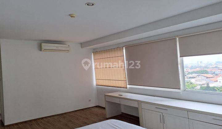 Apartemen 1 Park Residences 3 Kamar Tidur Furnished Private Lift Bagus  2