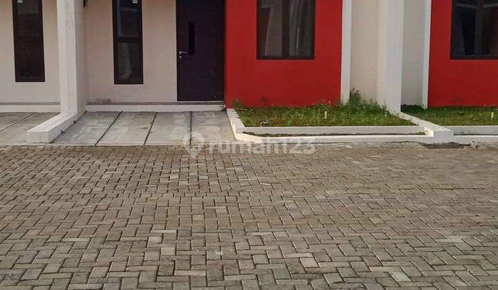 Di jual rumah 1 lantai rumah komersil type 30 /60 1