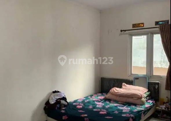 Rumah 2 Lantai serasa Villa  2