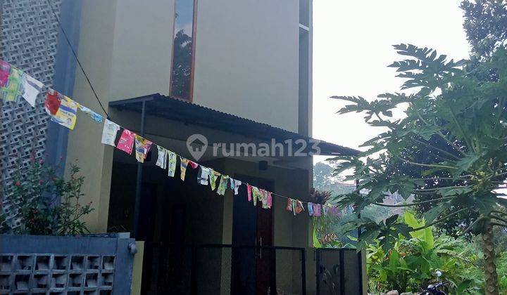 Rumah 2 Lantai Dekat Perkantoran  2