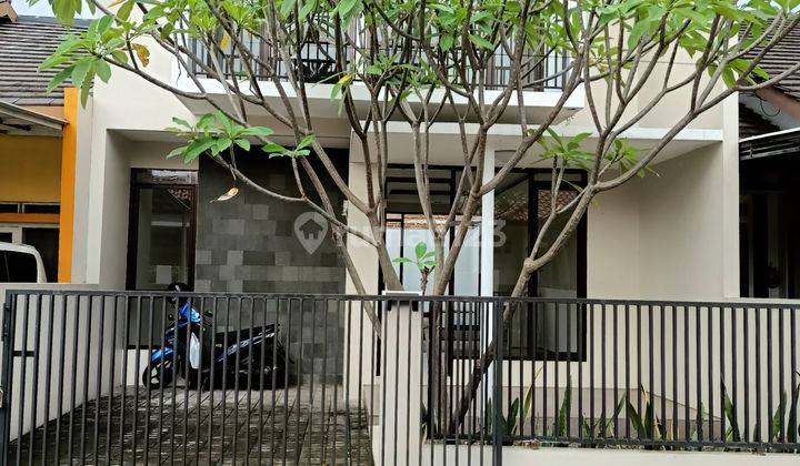 Rumah Baru 2 Lantai Dekat Perkantoran dan Tol Buah Batu  1