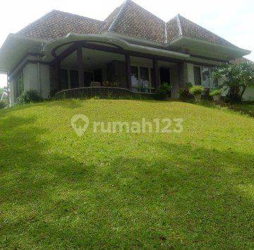 Bangunan Heritage Dekat Perkantoran dan pendidikan  1