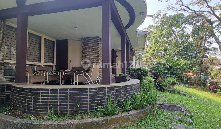 Bangunan Heritage Dekat Perkantoran dan pendidikan  2