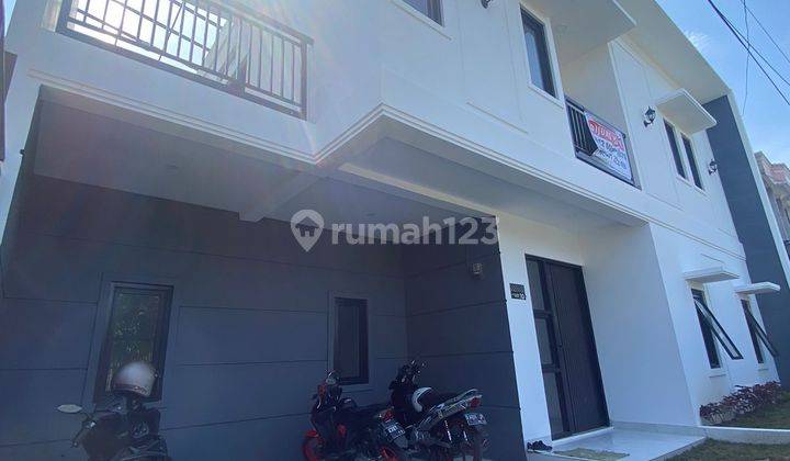 Rumah Baru 2 Lantai Dekat Perkantoran dan Pendidikan  1