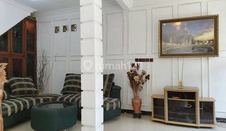 Rumah semi furnished dekat Masjid Aljabar dan Summarecon 2