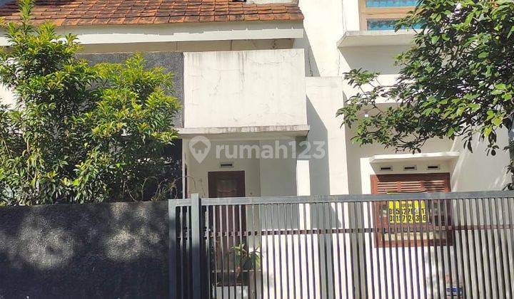 Rumah 2 Lantai siap huni dekat perkantoran  1