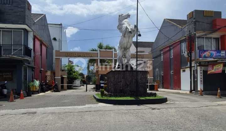 Strategic House Near Stt.telkom and Buah Batu Toll Road