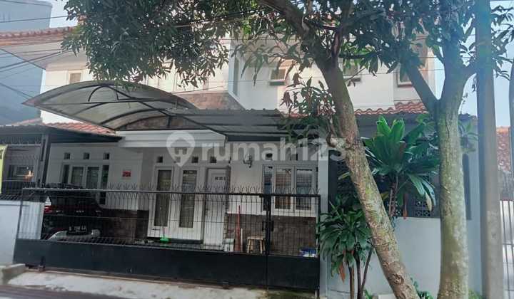 Ready-to-Occupy House on Pajajaran Wing Near Office Area. 2