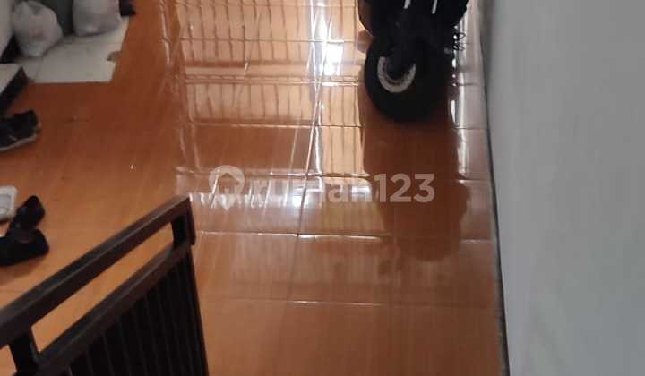 Rumah Kost.strategis Tengah Kota Dekat Perkantoran Rumah Kost.strategis Tengah Kota Dekat Perkantoran