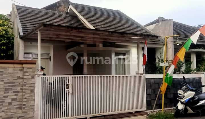 Rumah Strategis Kiarasari Dekat Perkantoran Rumah Strategis Kiarasari Dekat Perkantoran