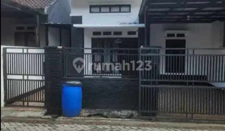 Rumah Strategis Sebrang ******** Dan Tol Buah Batu Rumah Strategis Sebrang ******** Dan Tol Buah Batu