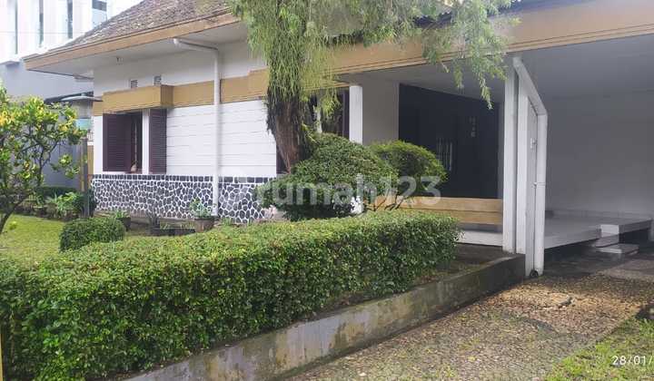 Rumah Kolonial Belanda Sayap Riau Dekat Perkantoran 2