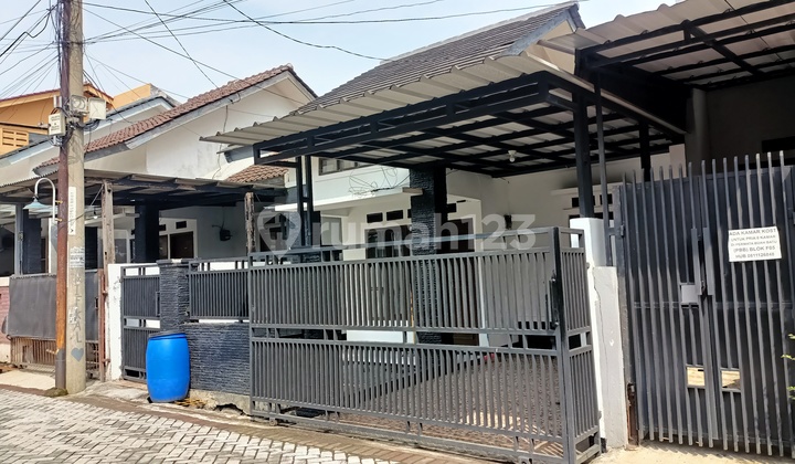 Strategic House Opposite Stt.telkom and Buah Batu Toll Road 2