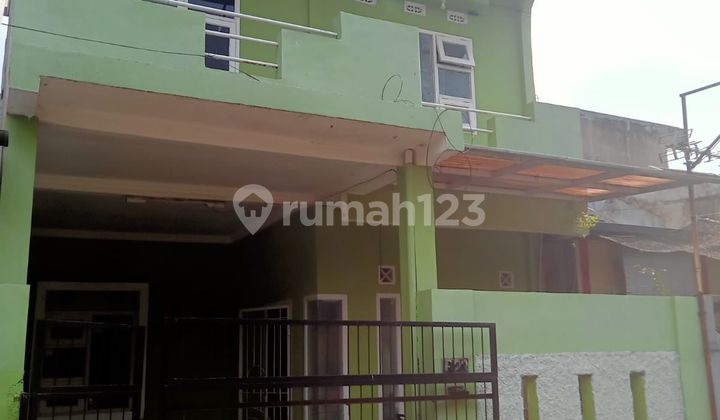 Rumah Cantik 2 Lantai The Green City View Dekat Perkantoran 2