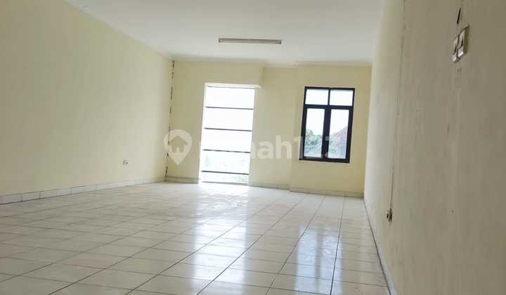 Ruko 3 Lantai Dekat Tol.moh.toha Dan Perkantoran Ruko 3 Lantai Dekat Tol.moh.toha Dan Perkantoran