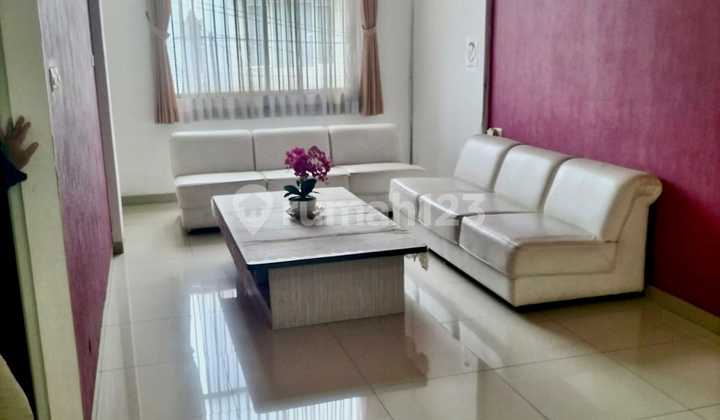 Luxurious 4-Story Boarding House Near Rshs and Office Areas 2