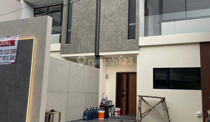 Rumah Baru Siap Huni Situsari Dekat Perkantoran  1